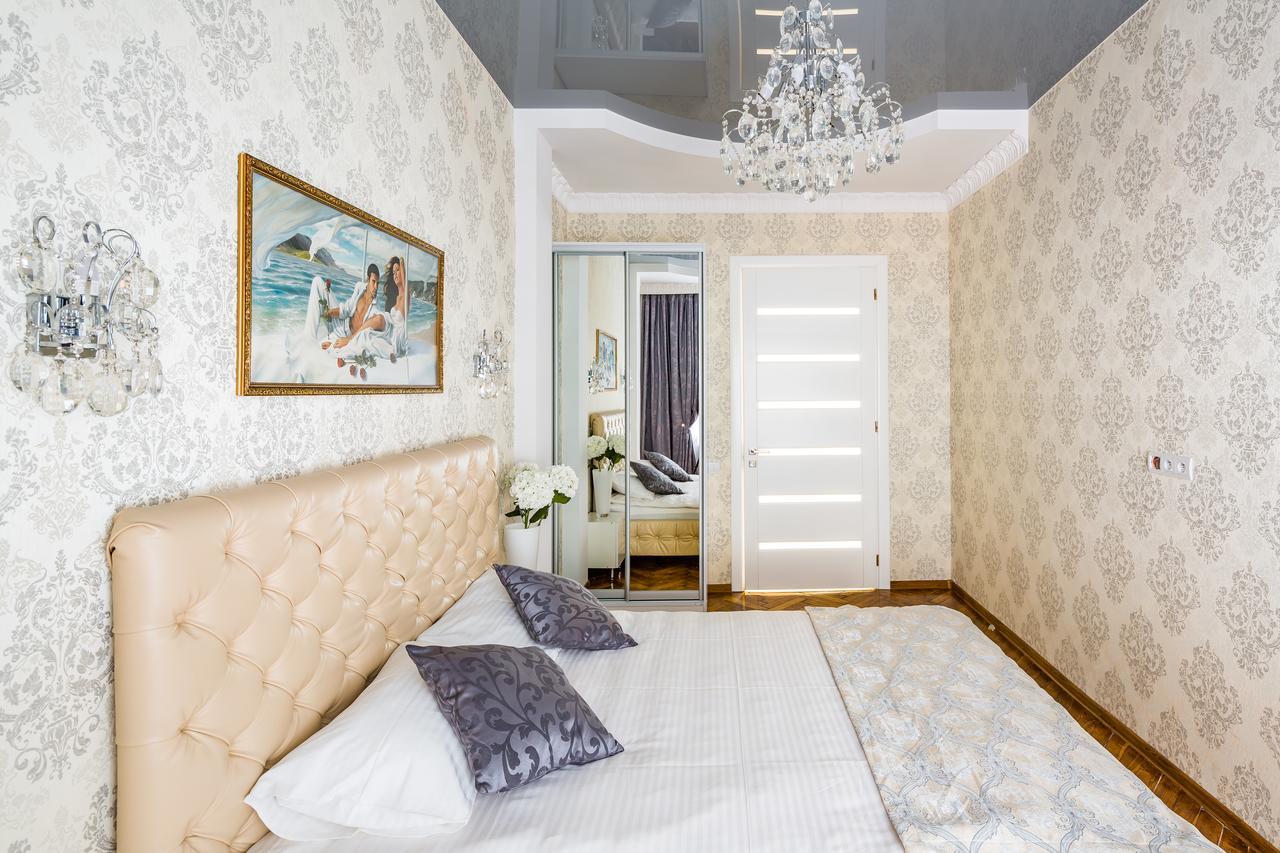 Designer Apartment Зі Світлом! Lvov Exteriér fotografie